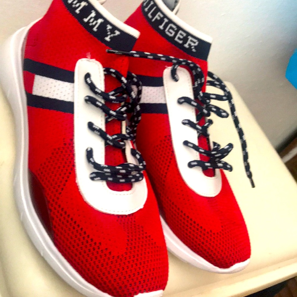 Tommy shoes